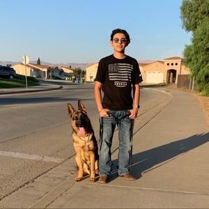 Meet your Posher, Alexis